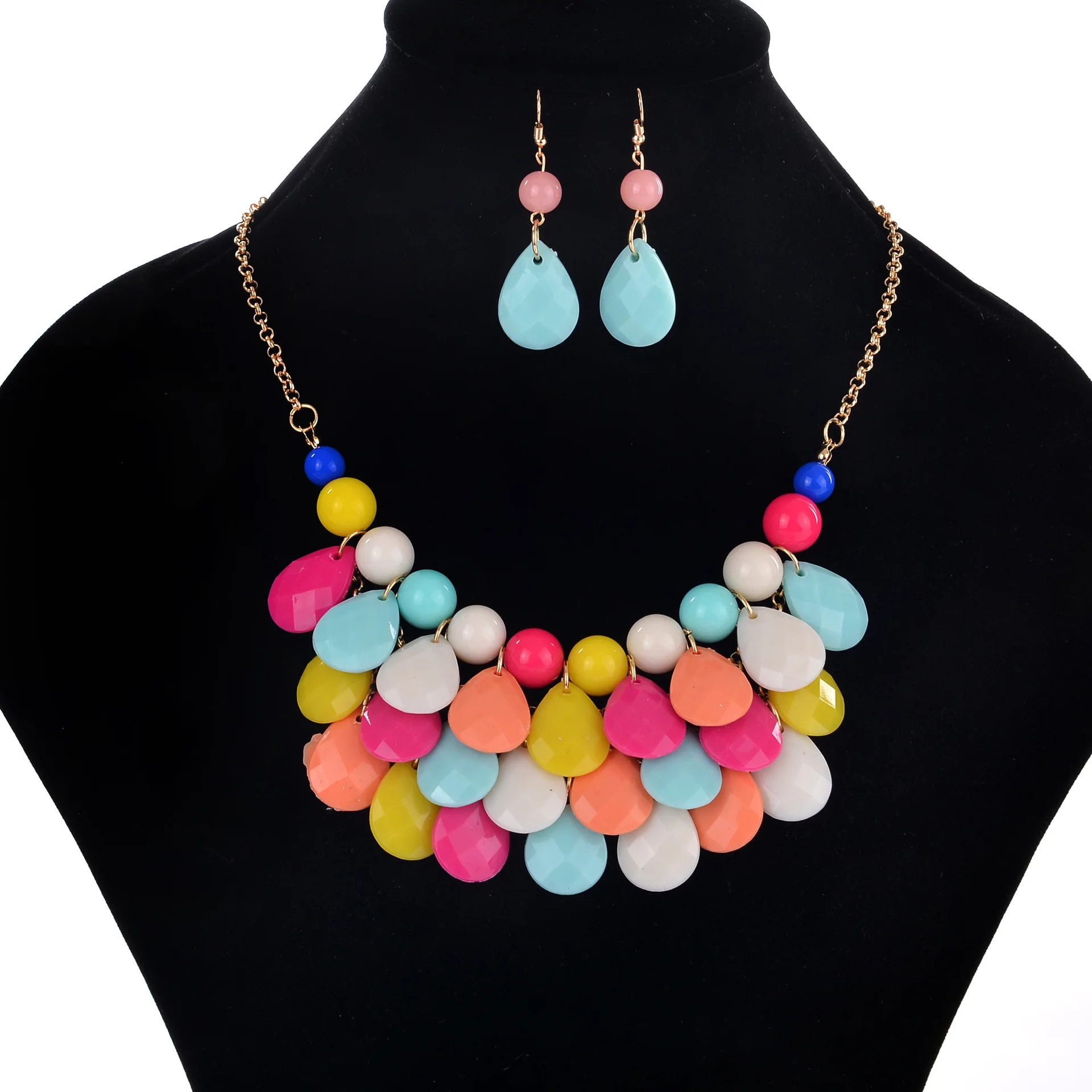 
Wholesale Gold Chain Multilayers Water Drop Acrylic Necklace Jewelry sets Fashionable Jewelry Necklace Set 