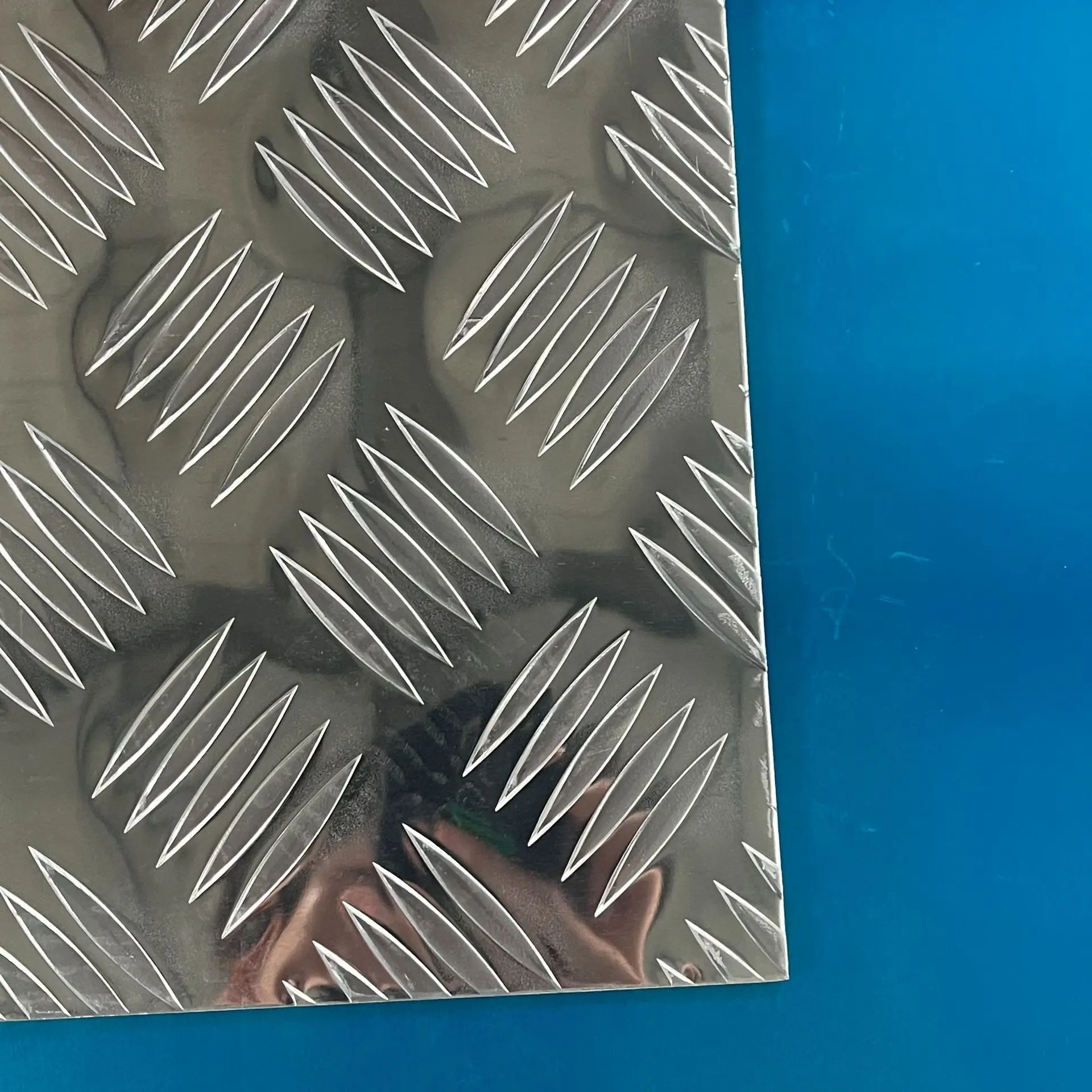 1060 3003 5054 6060 Pure Aluminum 99.5% Plate Oxidized or Embossed Aluminium Sheet for Industry