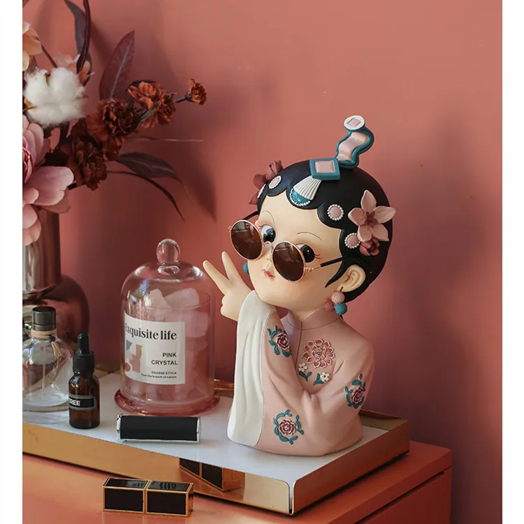 Resin Doll 001 (7).jpg