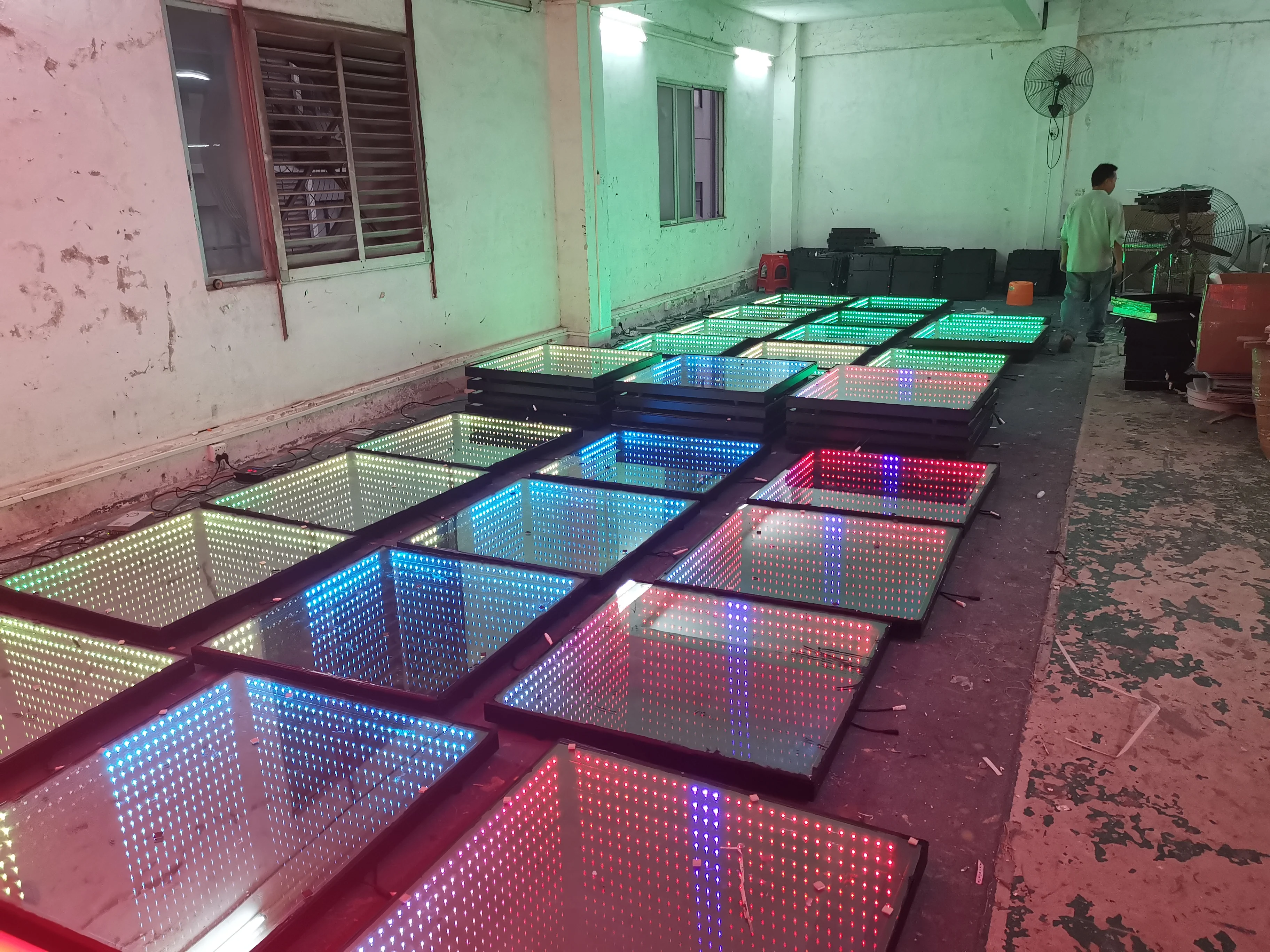 
Best Selling Theme Party Clubs Led Floor Stage Lights 