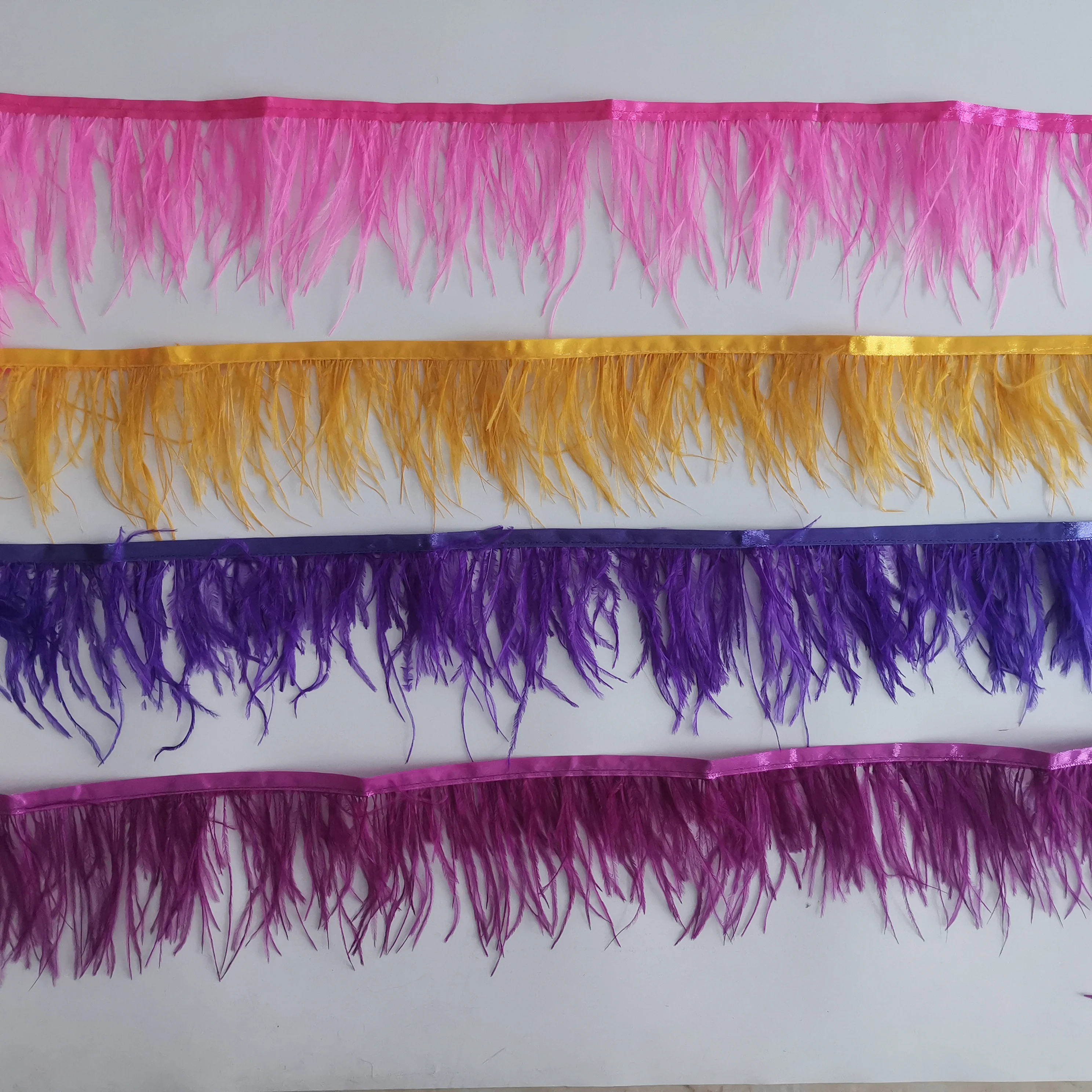 Cheap sale 8-10 cm black Fluffy Colorful curly Ostrich Feather trim fringe for party dresses decoration