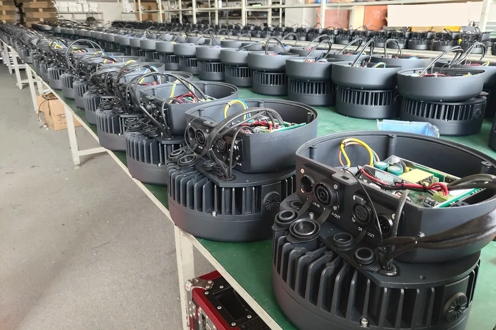 18*10W RGBW 4in1 IP65 Outdoor Waterproof LED par light 4/8CH Wireless DMX LED Wedding Par with IR remote control for night club