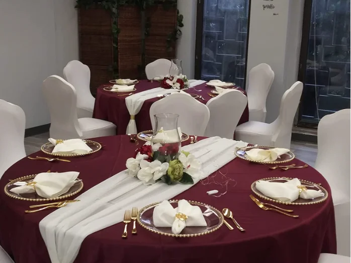 Luxury Royal Hotel Dinning Glass/Plastic Tableware 8/11/13 inches Glass Gold Charger Plates For Wedding Party