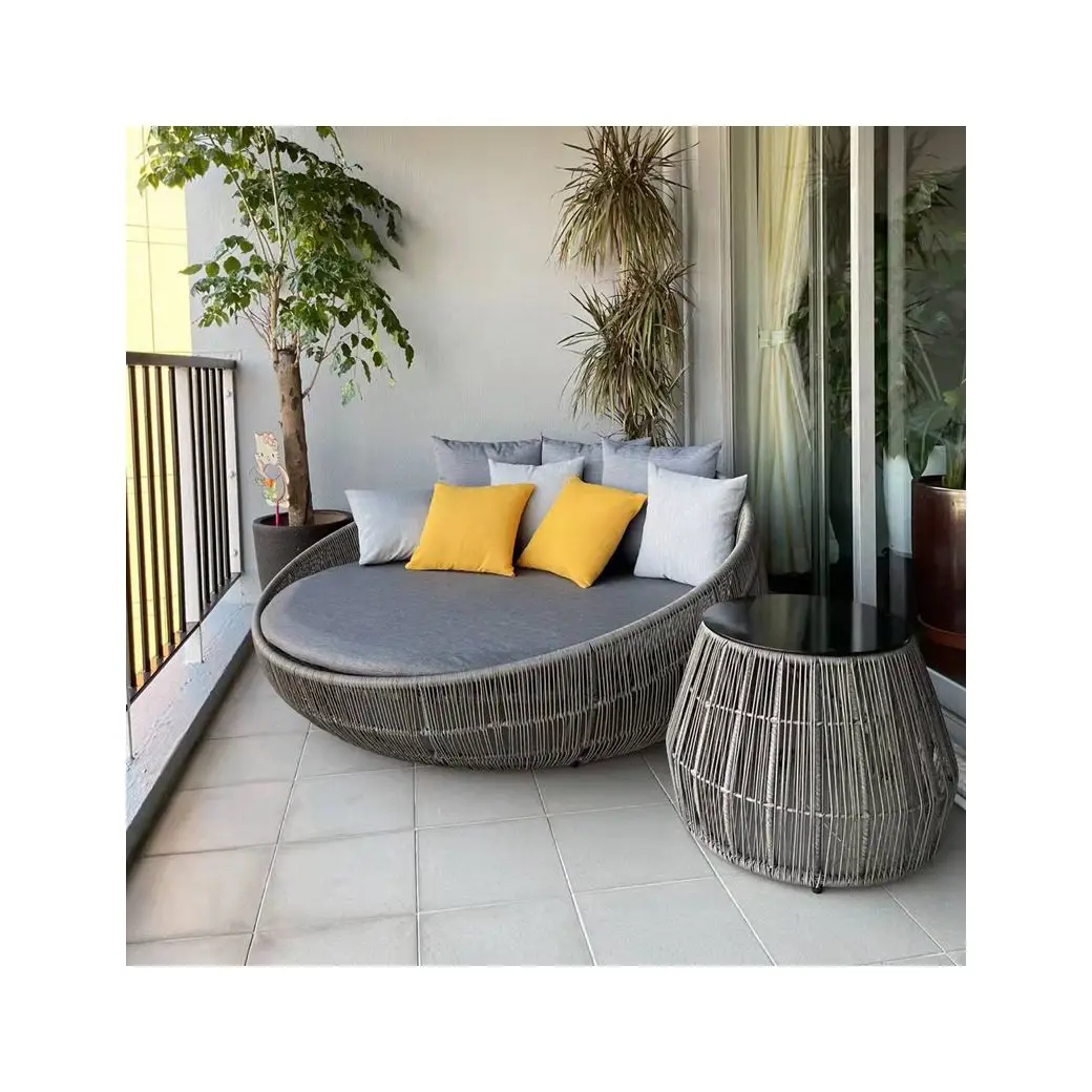 Wholesale Popular Design Daybed Outdoor Furniture Rattan Metal Best Price Pool Garden Lounge Round Coffee Bed