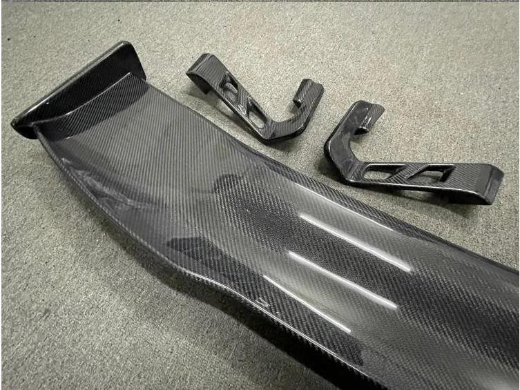Suitable for Audi TT TTRS R8 RS3 S4A5 modified tail carbon fiber car fixed wind wing rear spoiler