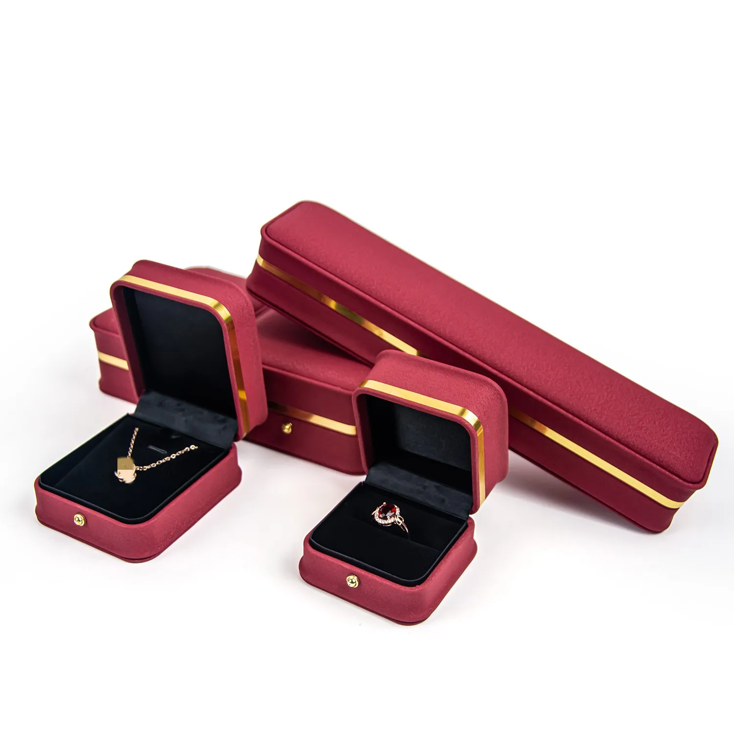 FORTE 2024 Small PU Leather Jewelry Boxes New Style Ring Necklace Pendant Gift Boxes with Gold Edge Set for ring box Packaging