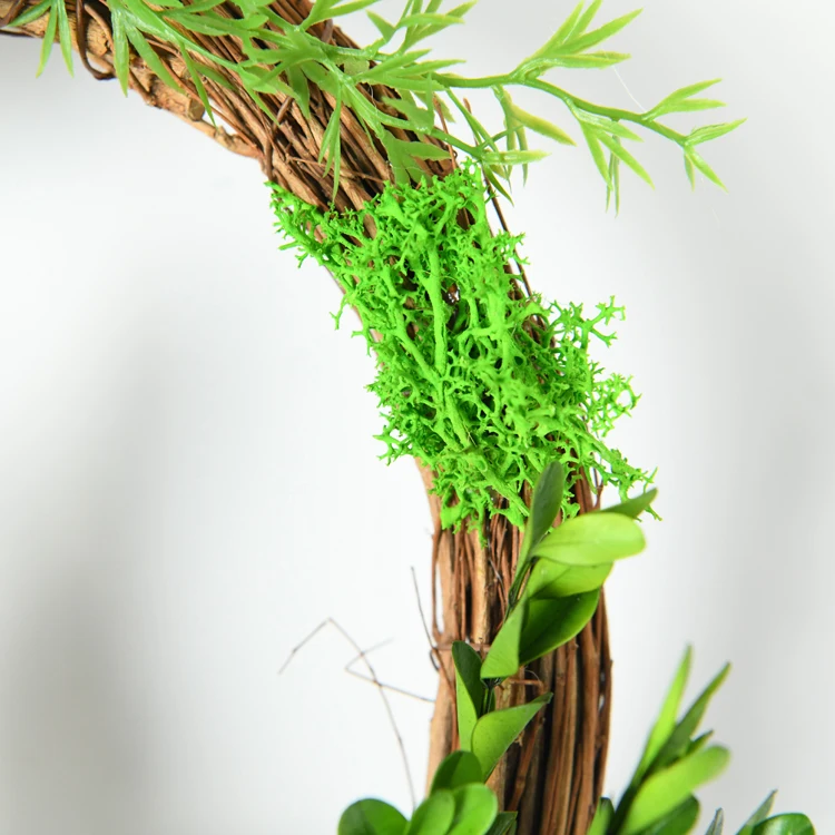 Hot Selling Special White Bunny Green Wood Flower Garland Natural Green Moss Easter Decoration Ratton Wreath