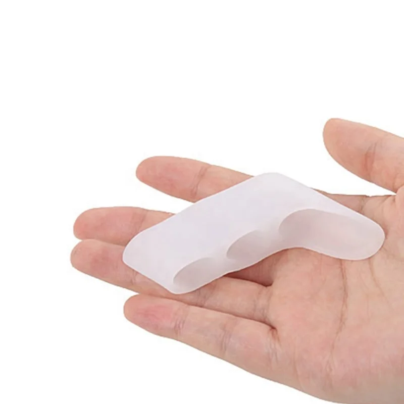 New Silicone 3 Holes Foot Care Finger Toe Separator Hammer Toe Hallux Valgus Corrector