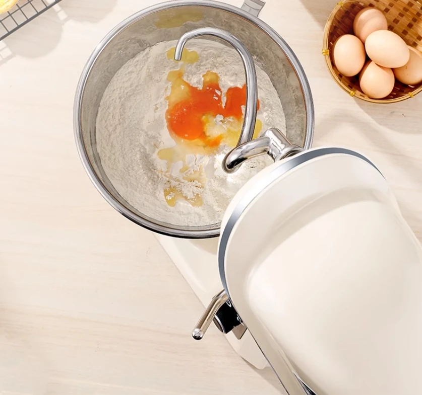 7L Commercial Stand Food Mixer with Electronic Screen Kitchen Cake Mixing Machine Catering Equipment for Bakery