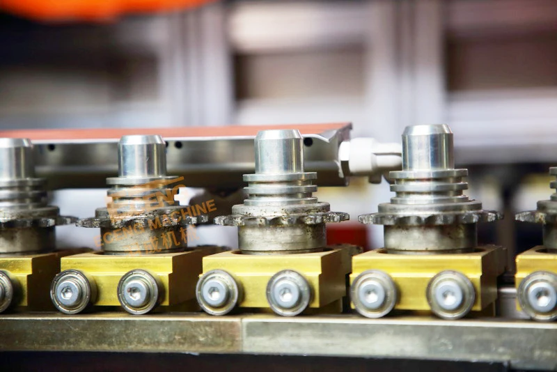 Full-automatic 2 Cavity Pet Bottle Blow Molding / Blowing Machine / Equipment For 3-5l Bottle