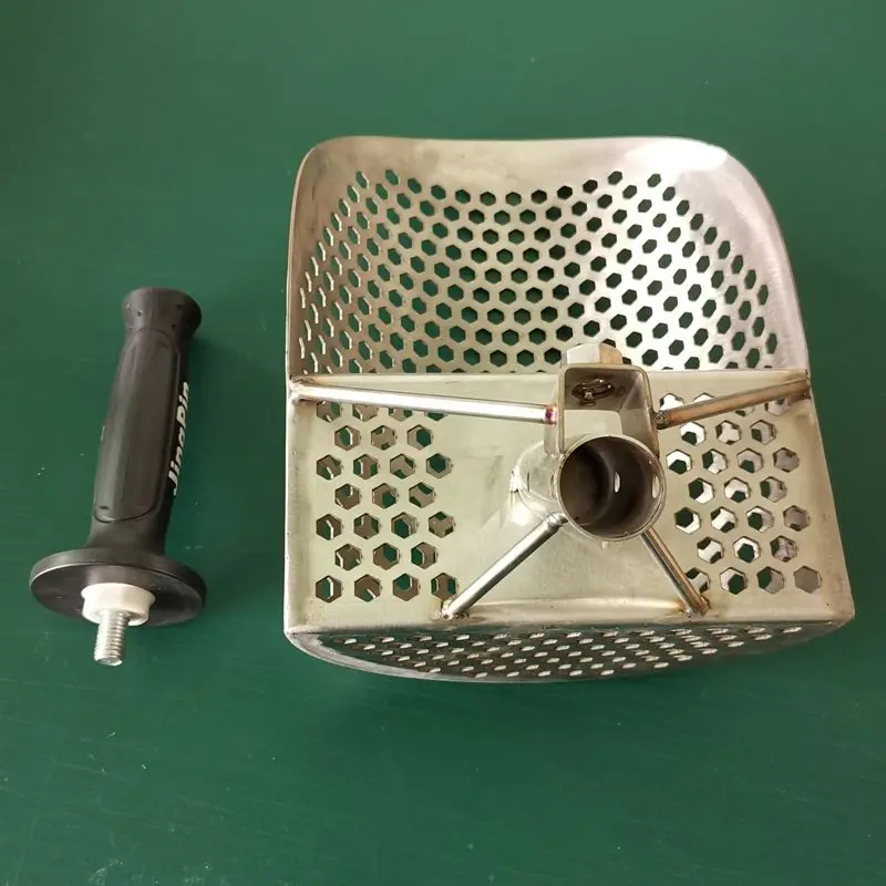 Stainless Steel Handheld Metal Detecting Sand Scoop Camping Shovel With Hexahedron Holes for Gold Sand River Separation