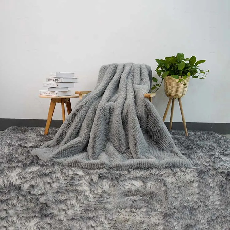 Fluffy Multi Color Plaid Pattern Double SIded Custom 100% Polyester Check Faux Rabbit Fur Blanket