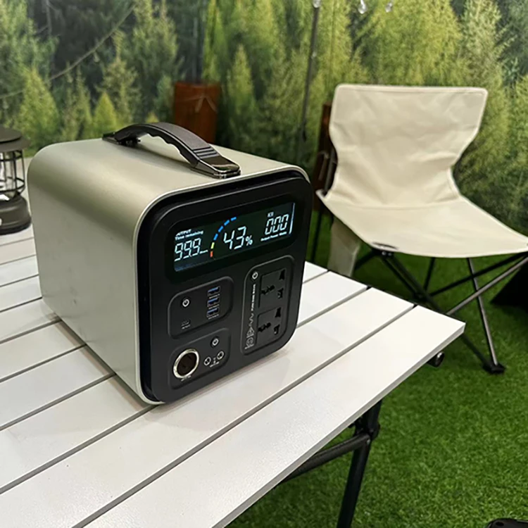 Lithium Ion 600 Watt Wireless Charging Universal 1100w Camping 110v 220v Solar Portable Mini Power Station