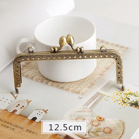 Antique Bronze Frame Handle Kiss Clasp Clutch Custom Metal Purse Clip Clasp Bag Frames