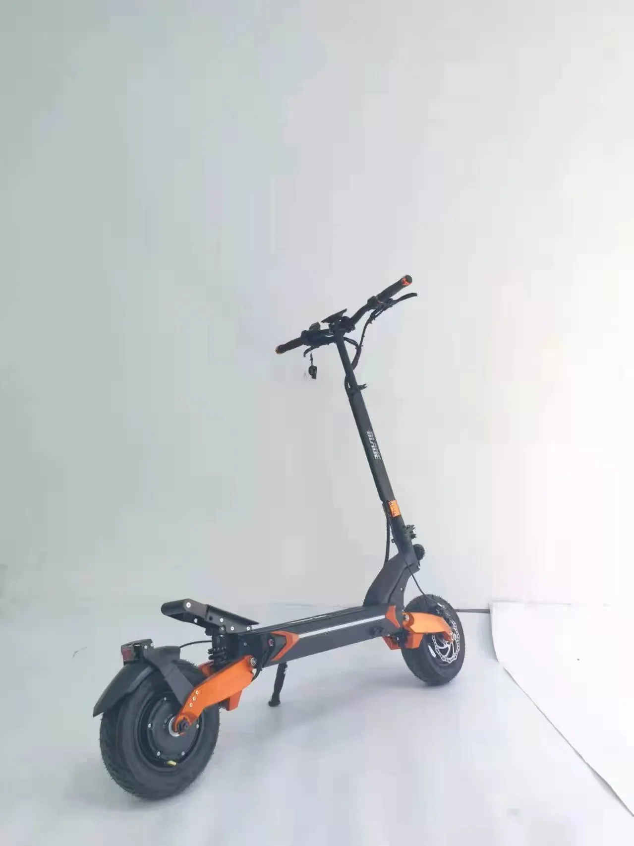 Top sell scooter blade GT+ with 3.5 inch TFT screen and adjustable hydraulic suspension 3000w dual motor electric