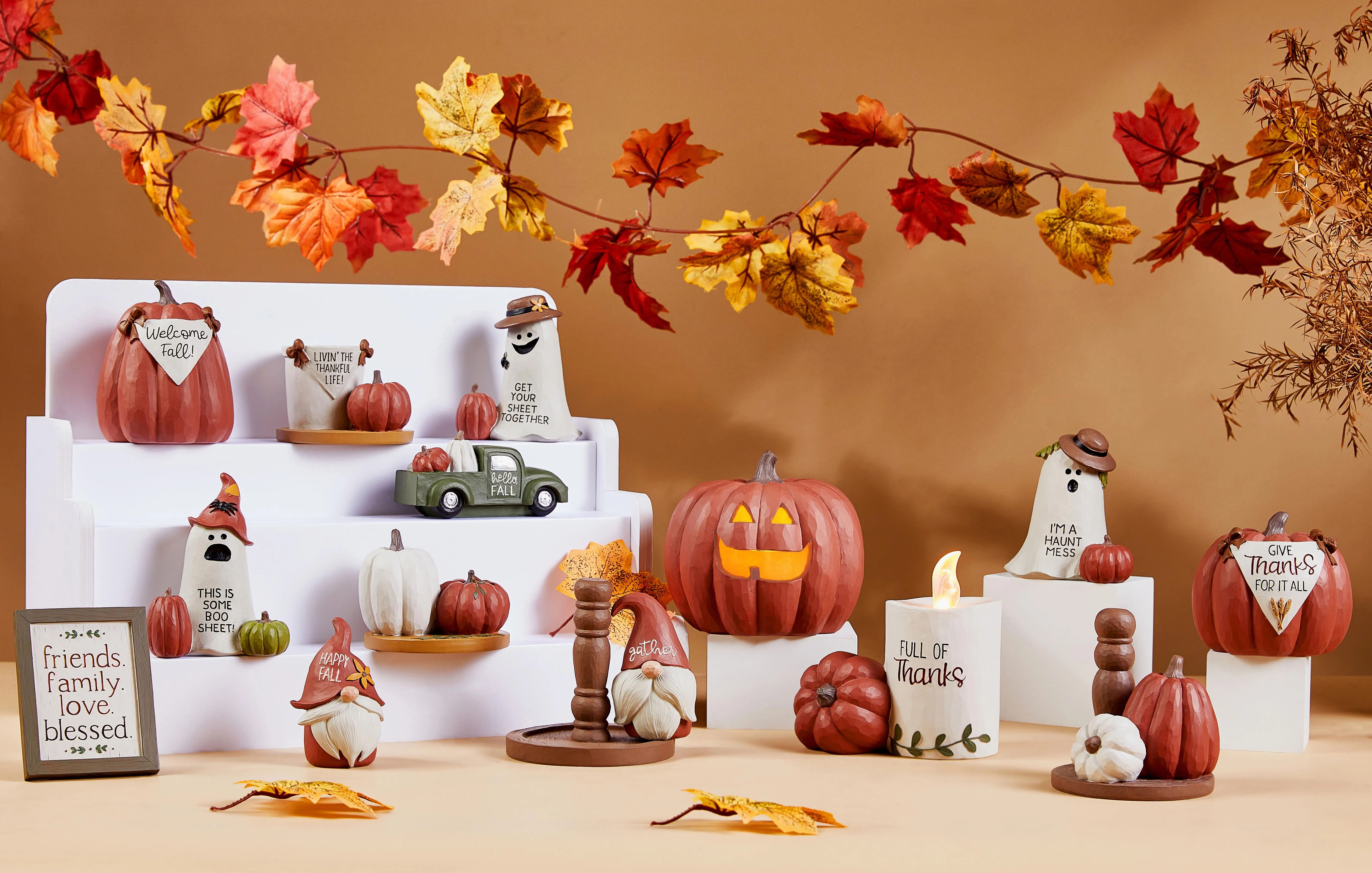 2024 New Resin Crafts for autumn Wooden Base with Spindle Home Decoration