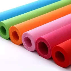 Wholesale High Quality Raw Material Polypropylene 100% PP Spunbond Non Woven Fabric Roll Colorful Nonwoven Fabric Manufacturer