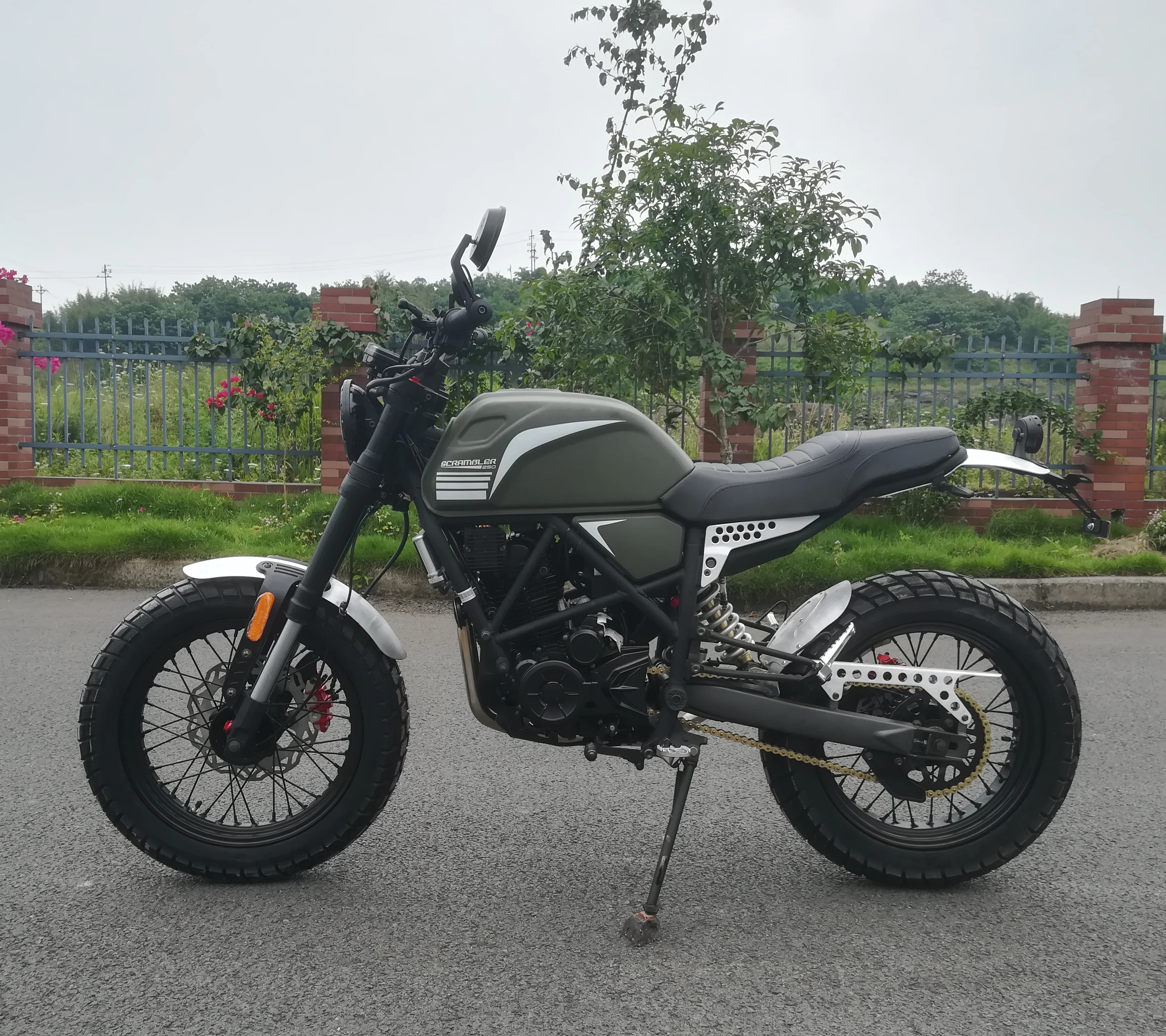 Мотоцикл Street 250 Scrambler Купить