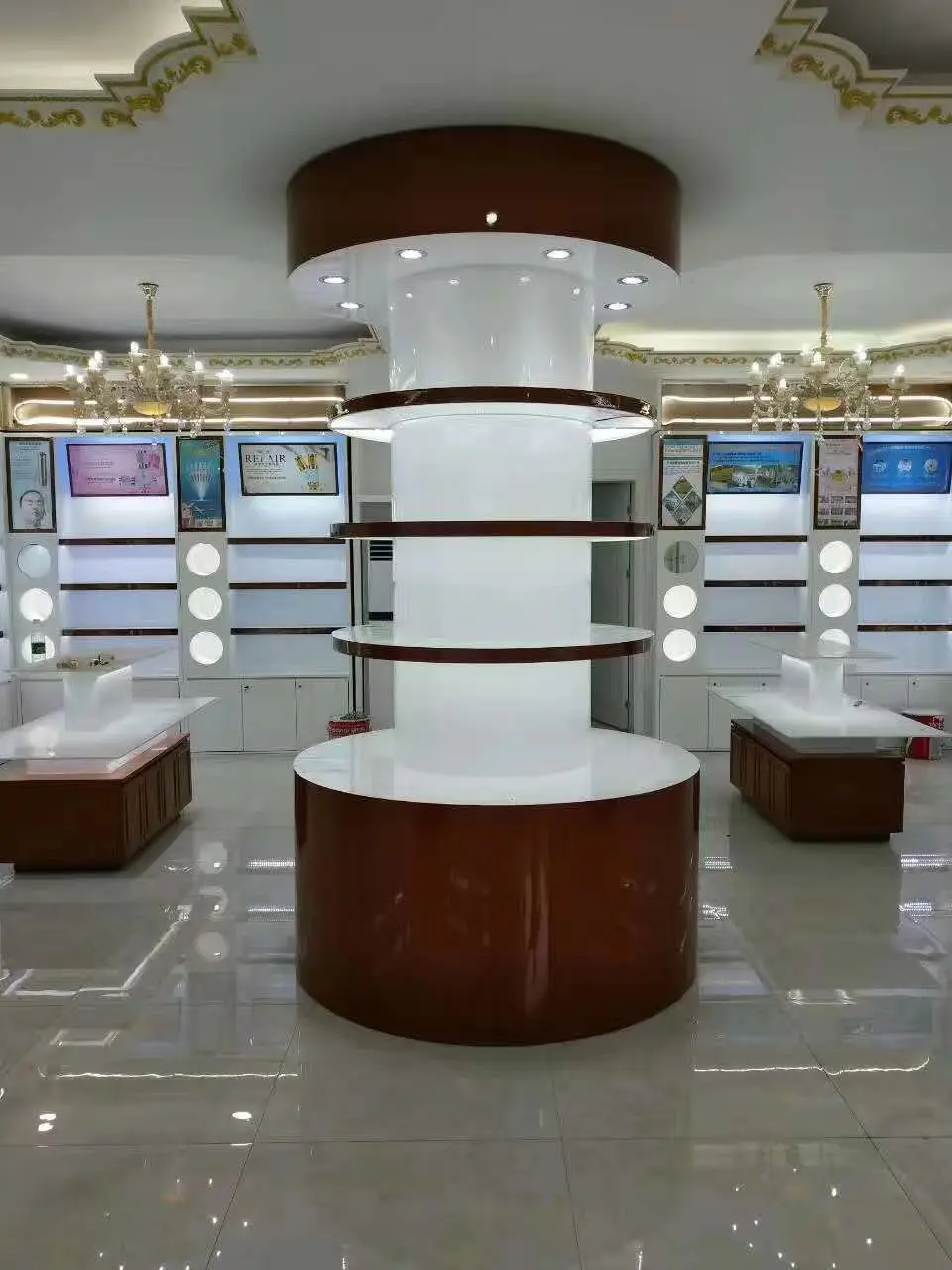 Wholesale Cosmetic Jewelry Display Case High Quality Stand Wooden Glass Metal Display Cabinet Design Customization For Store