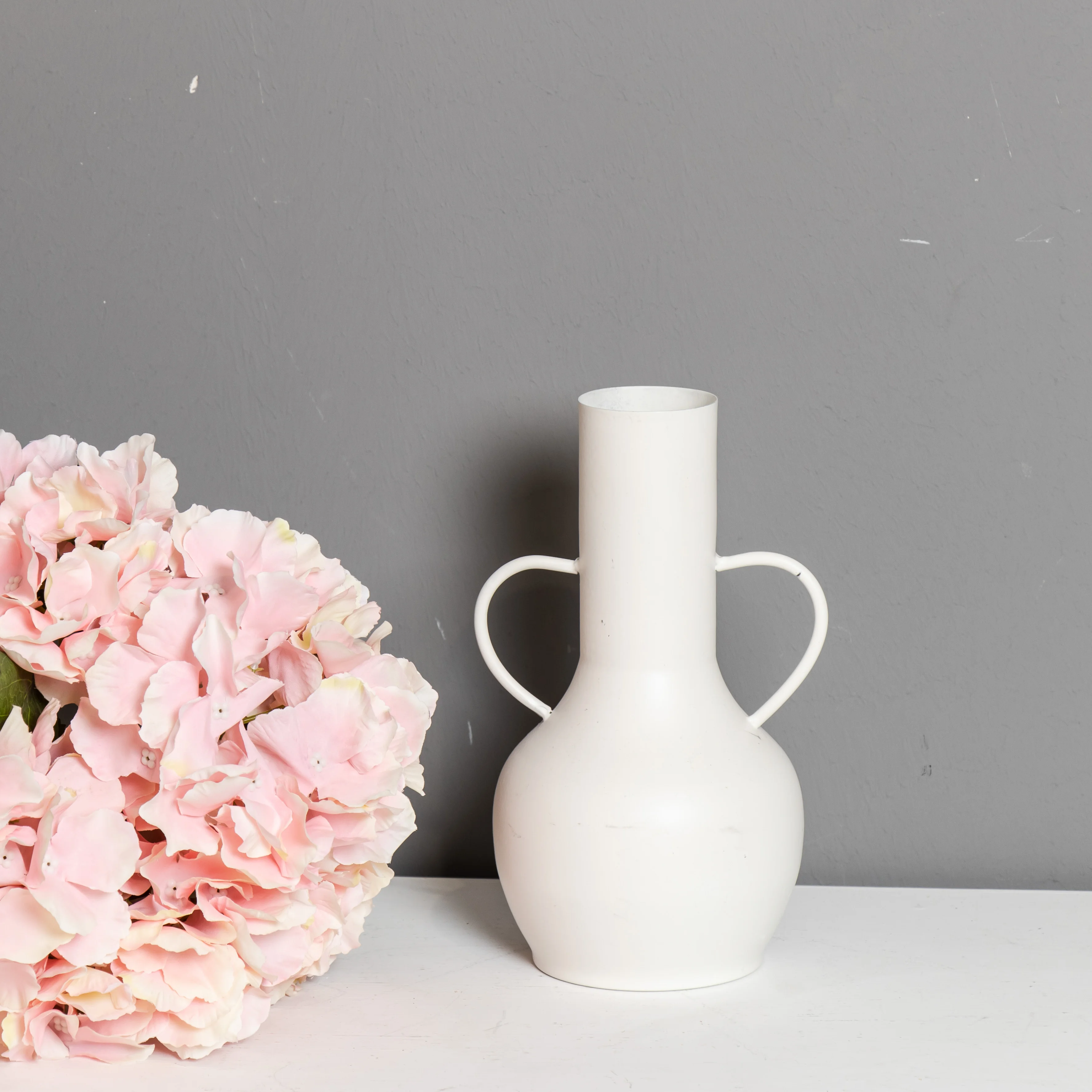 Iron Flower Vase Bowl White Metal White Modern Style Flower Vase