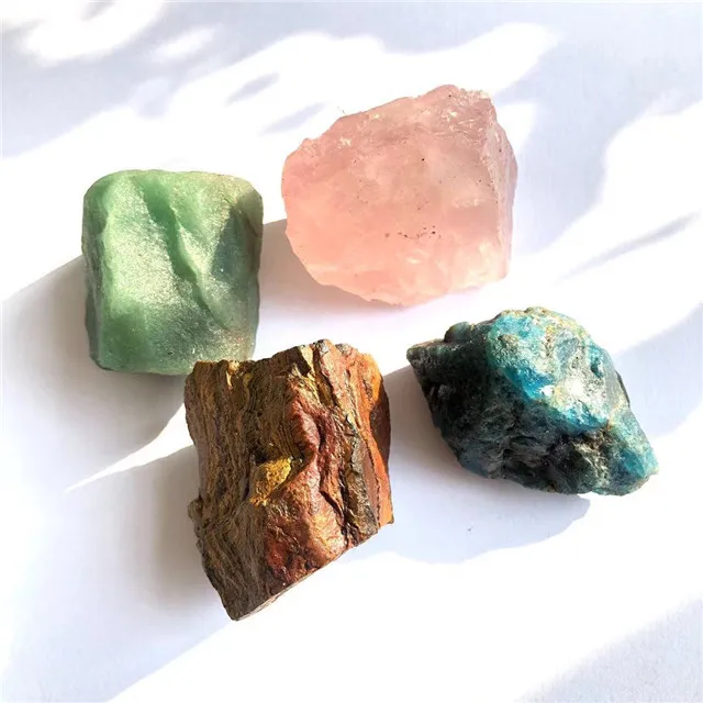 Wholesale natural unpolished raw rocks mixed materials crystal rough stones for healing reiki