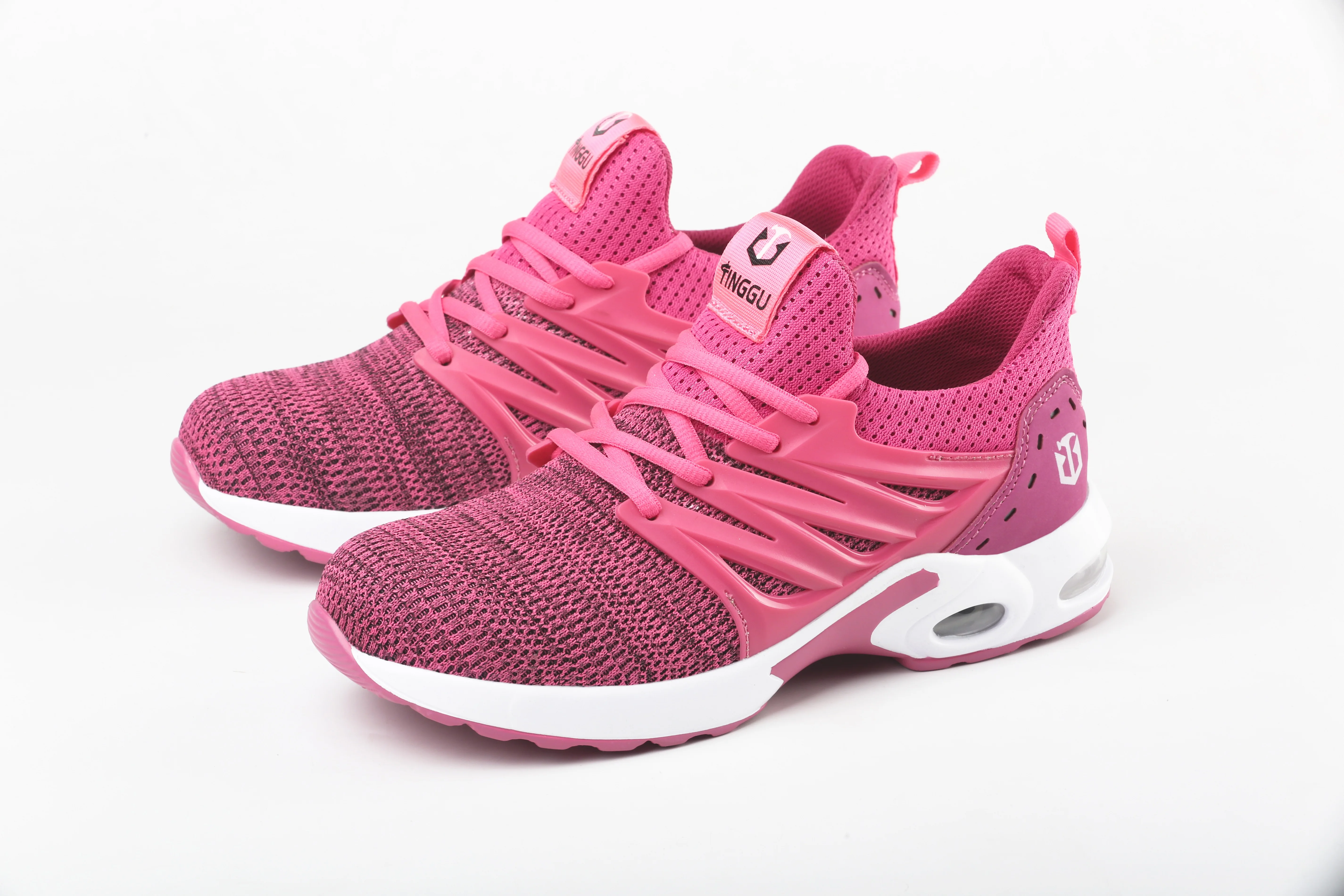 2020 new high quality summer fashionable fly knit work shoes light weight breathable and comfortable sport men safety shoes
