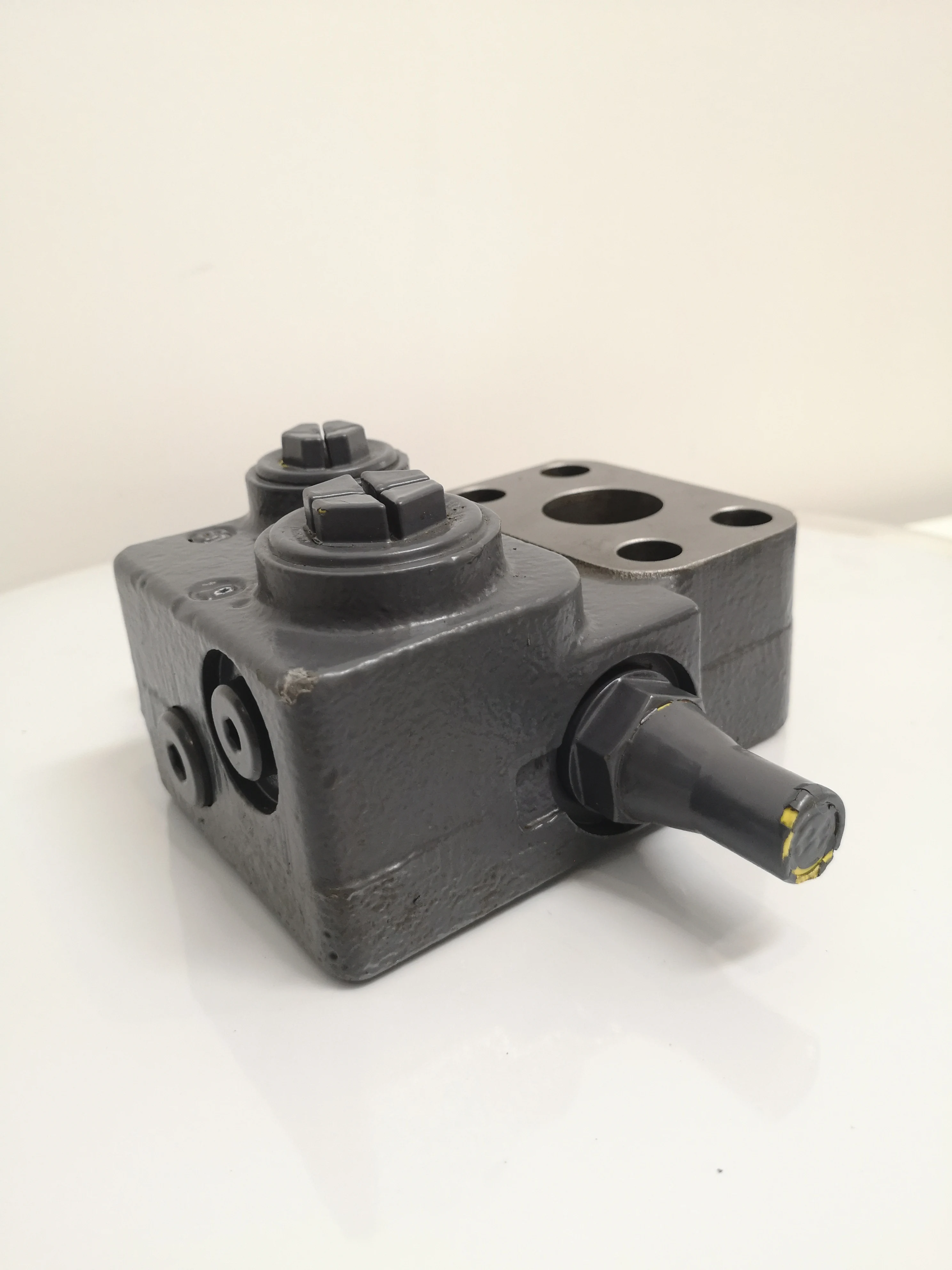 A4VG125/180 Flush Valve for Rexroth Piston Pump in Stock