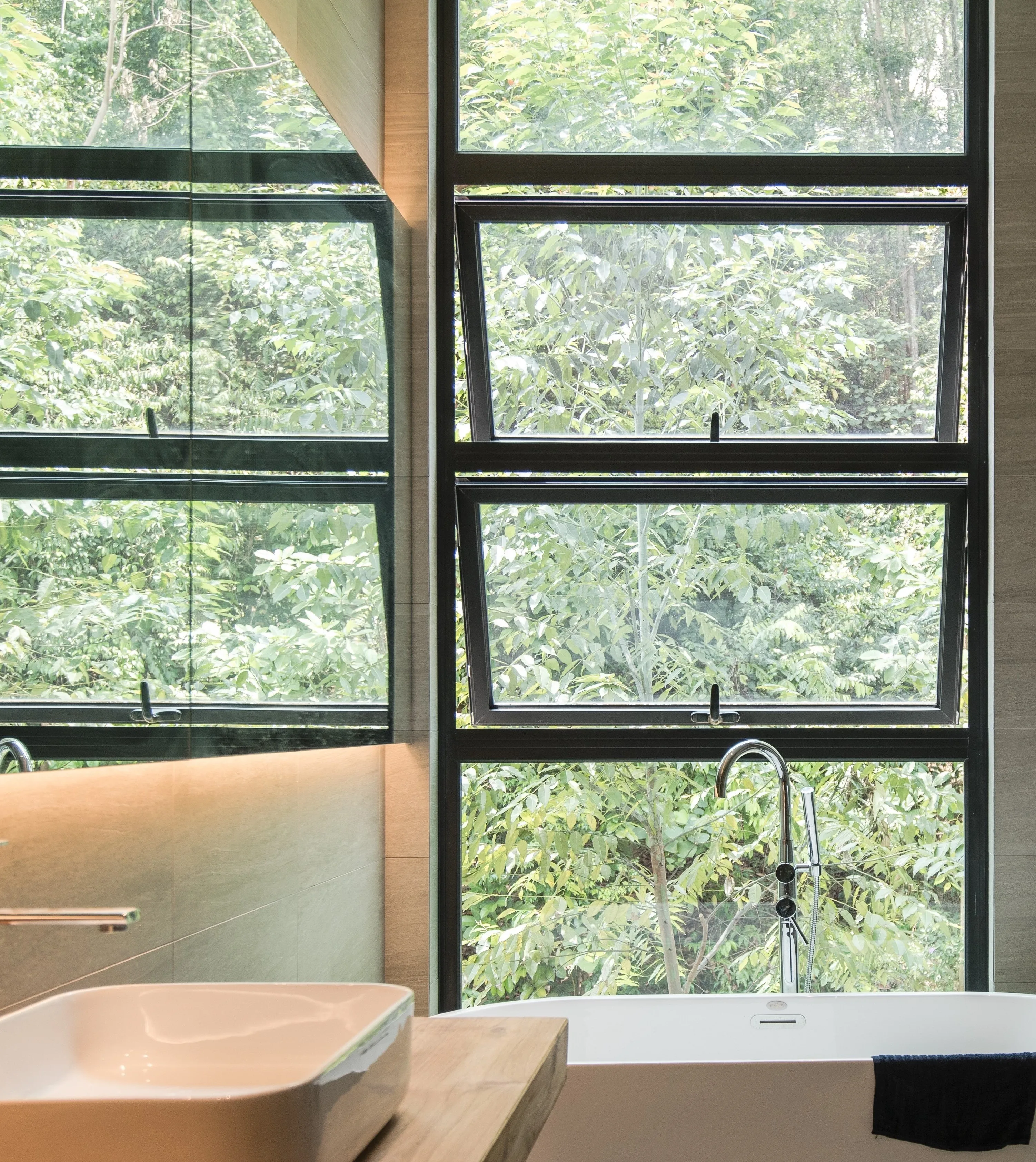 
Aluminium Top Hung Casement Window Frame Modern Design Malaysia 