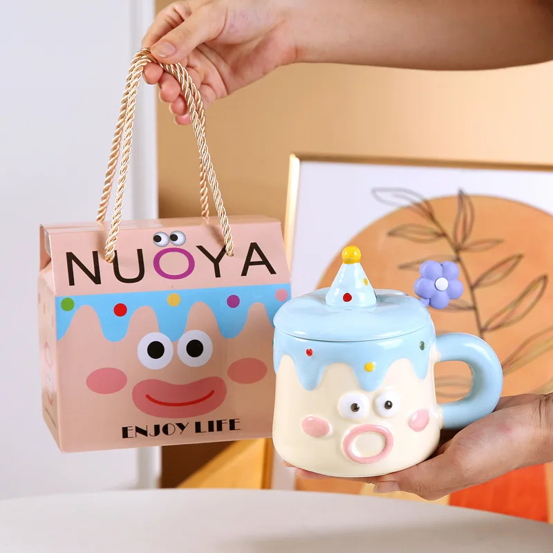 Factory wholesale Cute and Creative tea cups manual custom 3d Donut 390ml Ceramic coffee mugs Gift Box Set Christmas gift