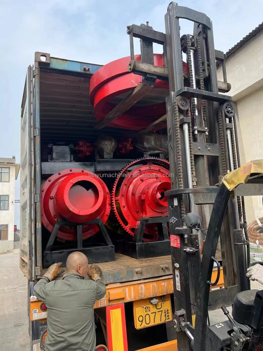 High Performance New Condition Ball Mill for Gold Lead Oxide Ore with Engine Core Components Bearing Gearbox Motor