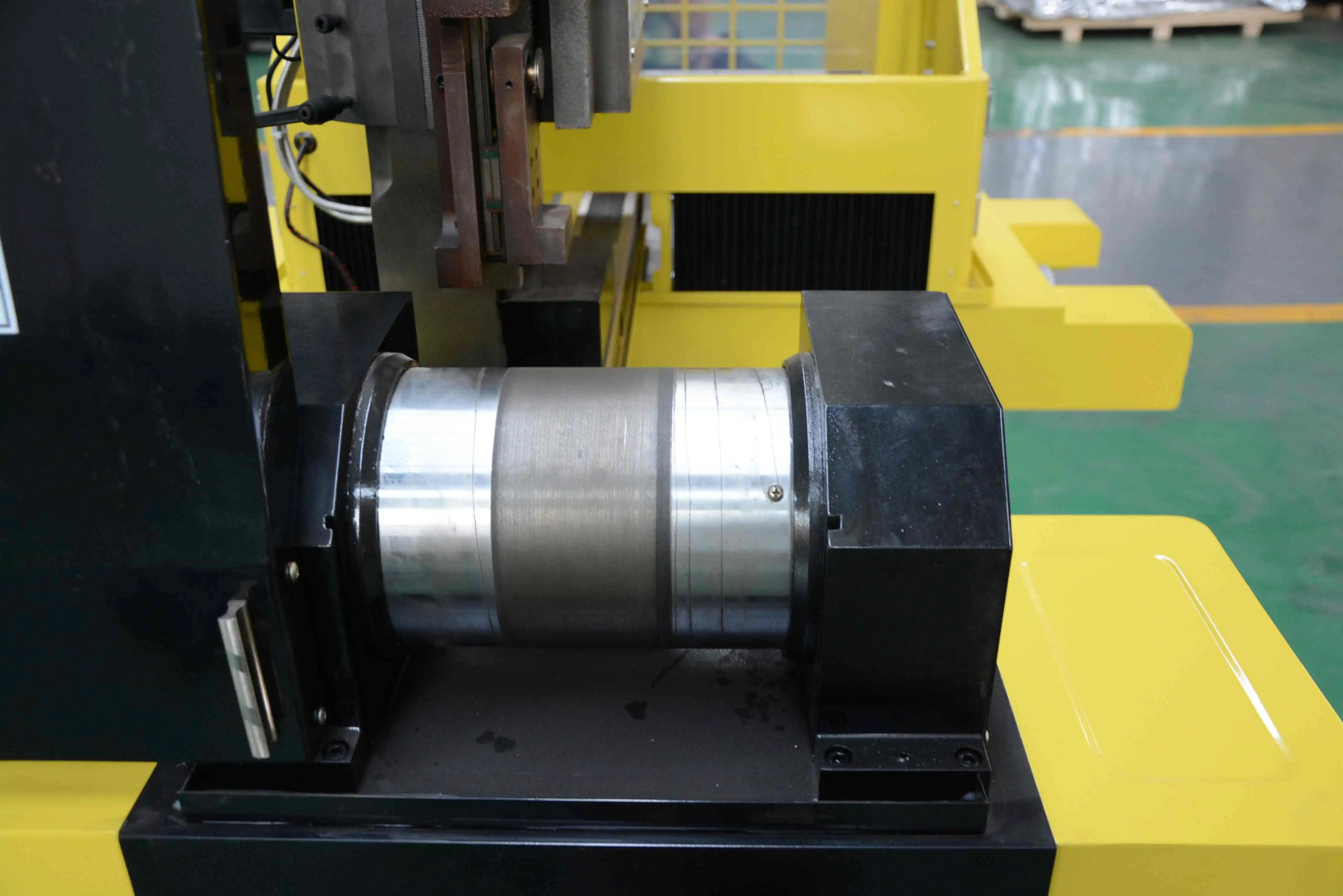 Hot Sale dk77 wire cut edm machine automatic cnc edm machine cnc edm wire cutting machine price for sale