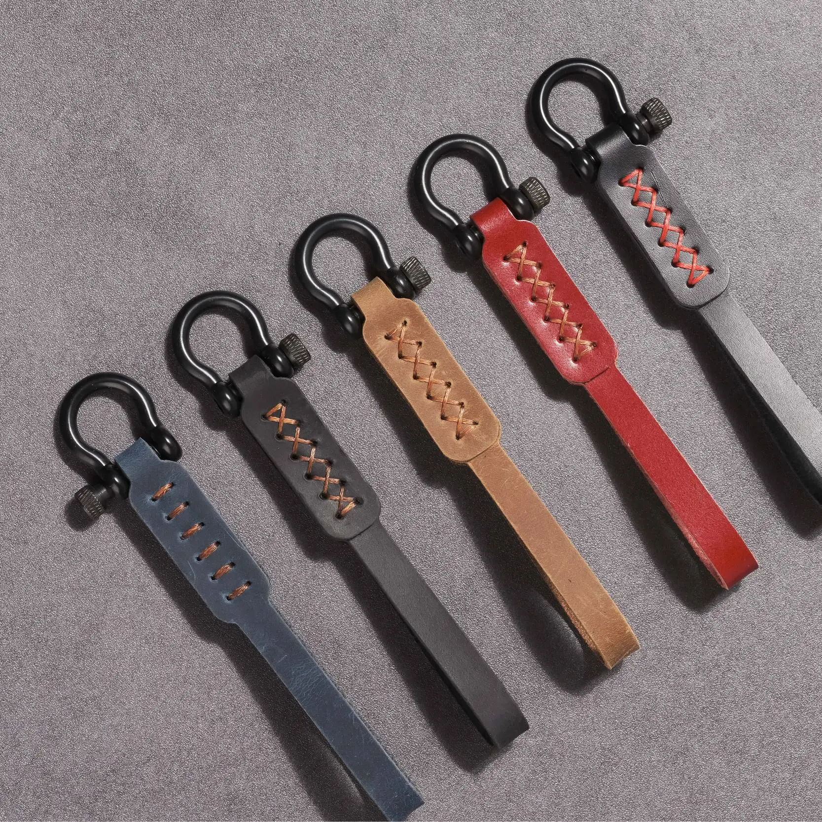 Custom Metal Leather Car Keychain Waist Hanging Key Fob for Business Man