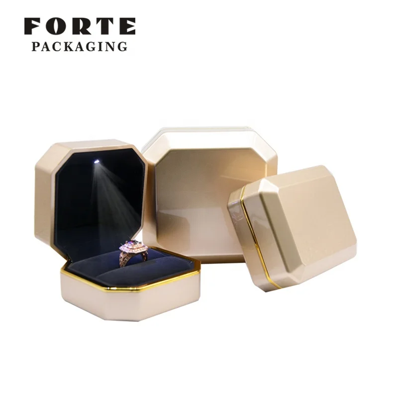 FORTE, оптовая продажа, коробка для украшений с алмазным дисплеем для свадьбы, бокс для колец со светодиодной подсветкой