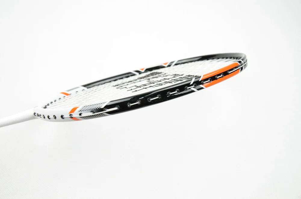 GONGXI  China High Quality Frame Thickness 10mm Handle Size 9.3cm  Lawntex String8600 Badminton Racket