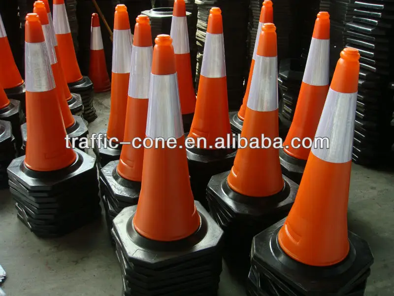 100cm PE Traffic Cone Plastic Traffic Cone Road Safety Cone With Reflective Tape