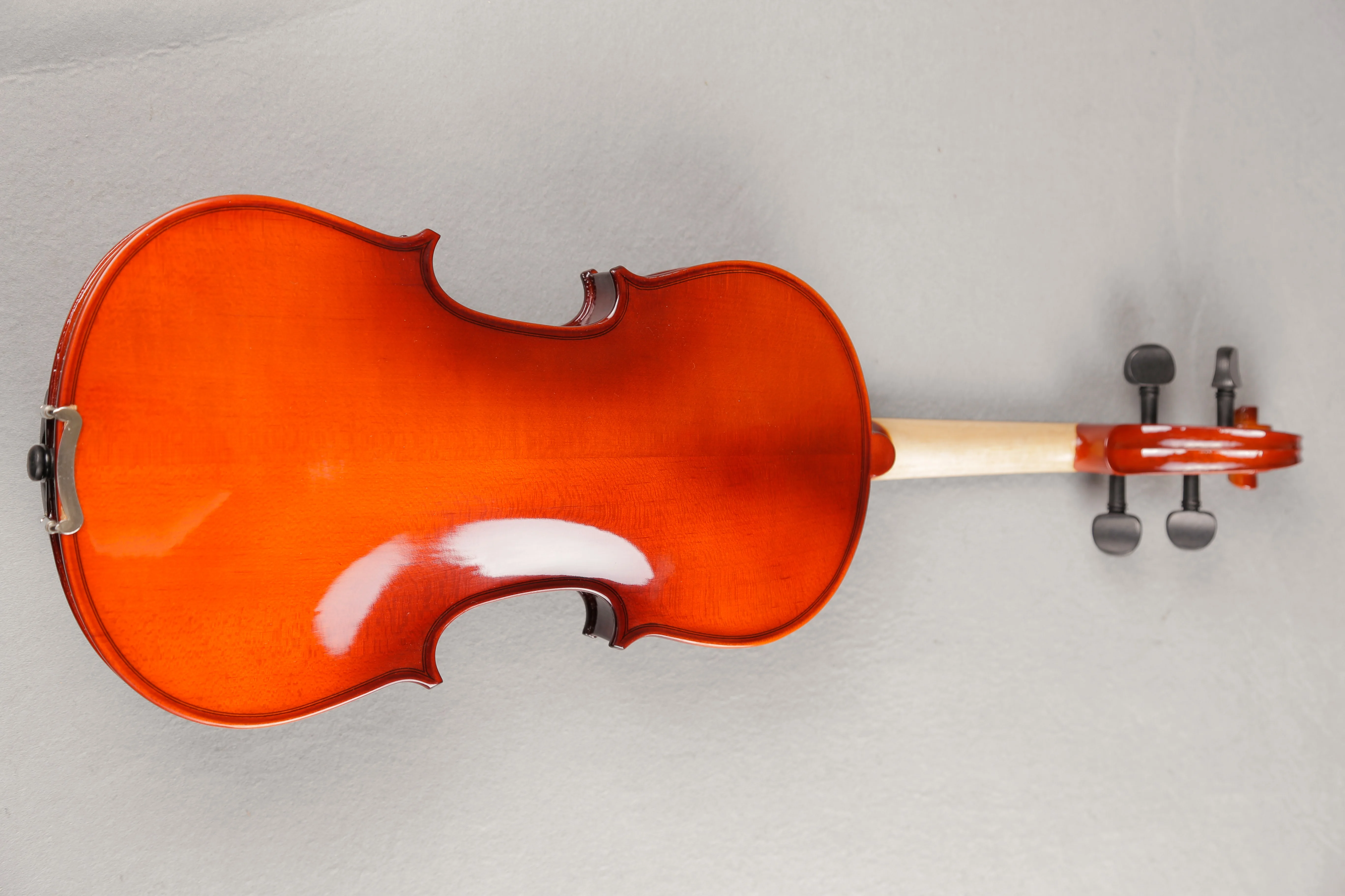 Bright handmade violin instrument 4 / 4 with piano box bow rosin