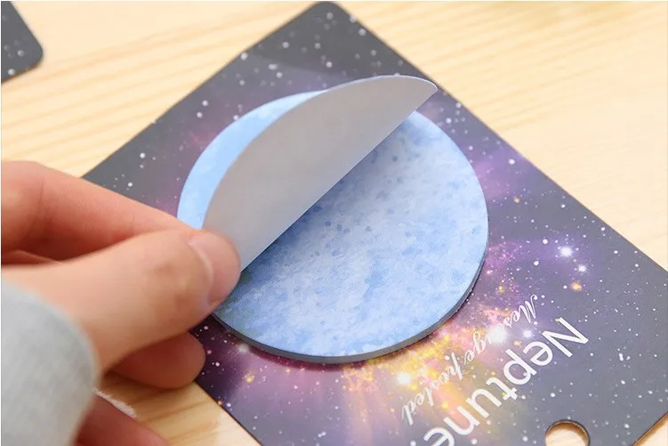 2019 Hot Sale 4PCS/SET Planet Earth Moon Mini Memo Pad N Times Sticky Notes