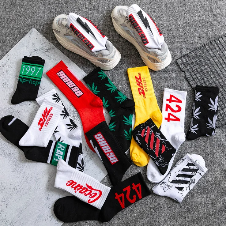 Оптовая продажа уличная одежда для взрослых модные хлопковые носки с индивидуальным логотипом в стиле хип-хоп средней
