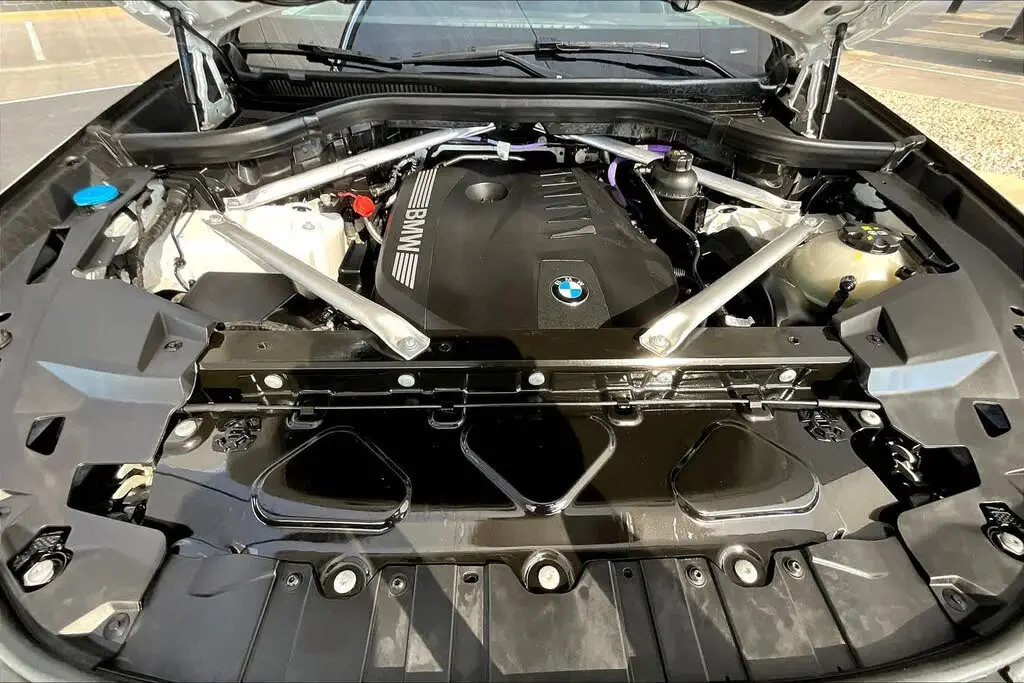 2024 B M W  X 5  s Drive 40i RWD Used Neatly Maintained Low Mileage Sound Engine Clean Title Left Steer Dark Light For Sale .