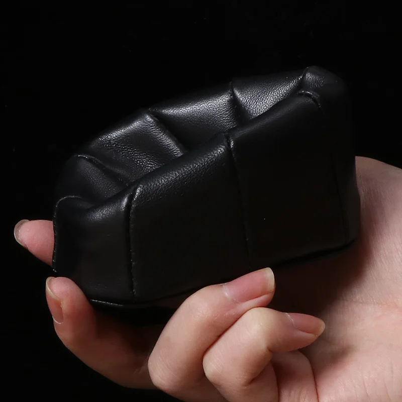 Novel Design Sheepskin Smoking Accessories Smoking Pipe Holder New Arrival High Quality Tobacco Pipe Stand Holder