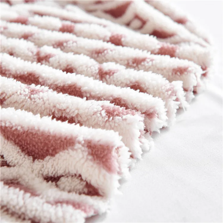
DONGFANG wholesale cheap upholstery cationic jacuard sherpa fabric with yarn 
