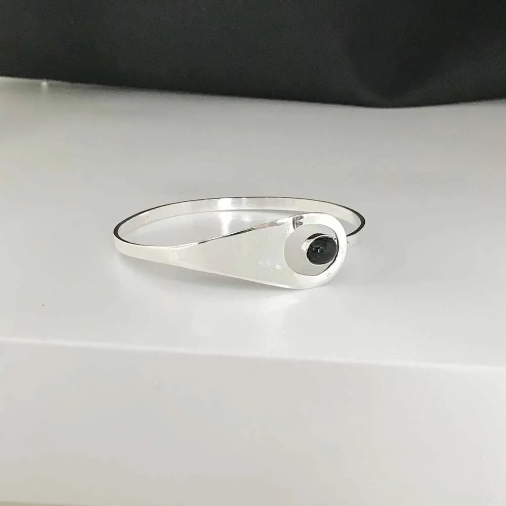 Amazing Look New Arrival Black Onyx Direct Factory Price Sterling Silver Bracelets Silver Women Collection Black Onyx Bracelets