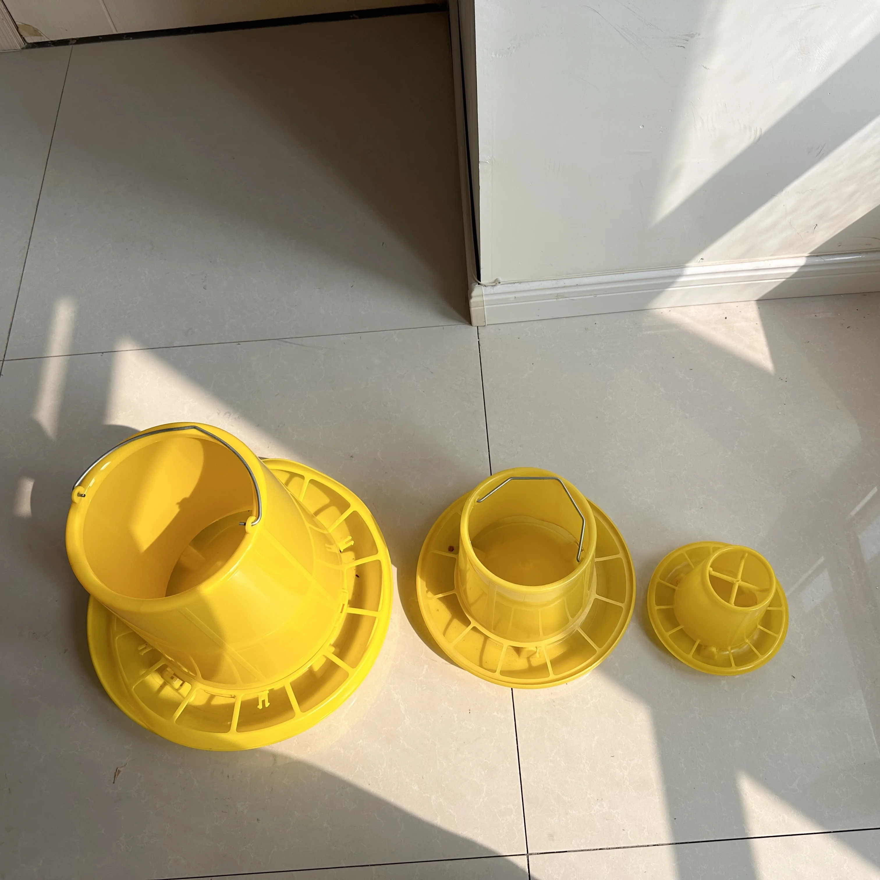 chicken feeder for kenya chicken feeder and drinker chickens feeder 15kg