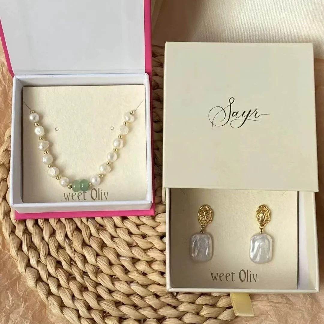 Wholesale Stock Pendant Storage Jewelry Display Paper Card with Custom Embossed Logo Necklace Ring Earring card