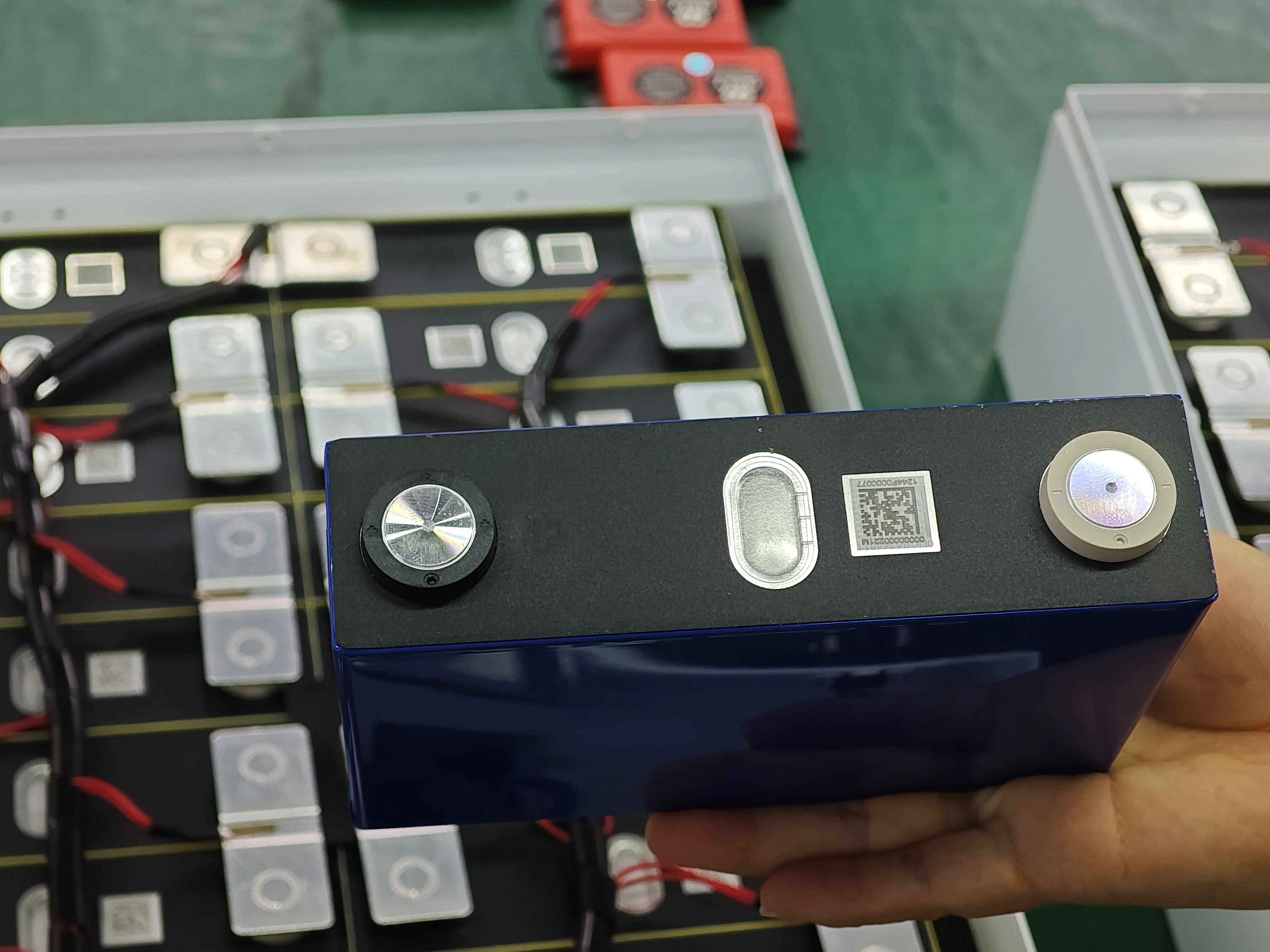 5Kwh 10Kwh 15Kwh 20Kwh 25Kwh LiFePO4 48V 100Ah Wall/Rack Mounted Stackable Home Energy Storage System Lithium Solar Battery Pack