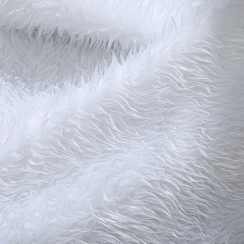 OEM Wholesale Custom Xmas Tree Carpet Mat Cover Plush Faux Fur White Christmas Tree Skirt