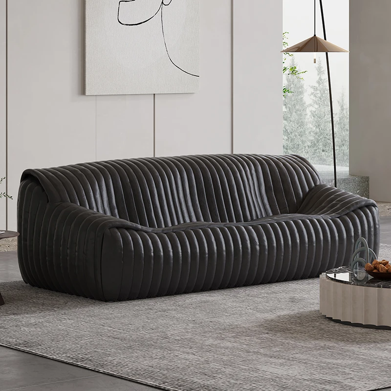 Cinna Leather Sofa Sandra by Annie Hieronimus