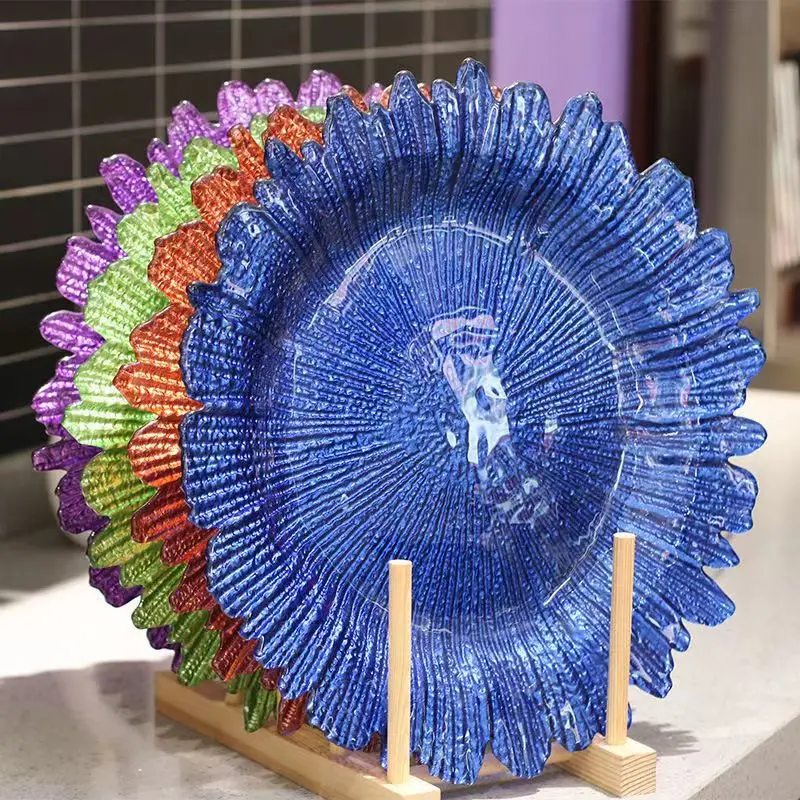 13Inch Stock Creative Design Electroplated Wholesale Flower Wedding Decoration Glass Dinner Charger Plates