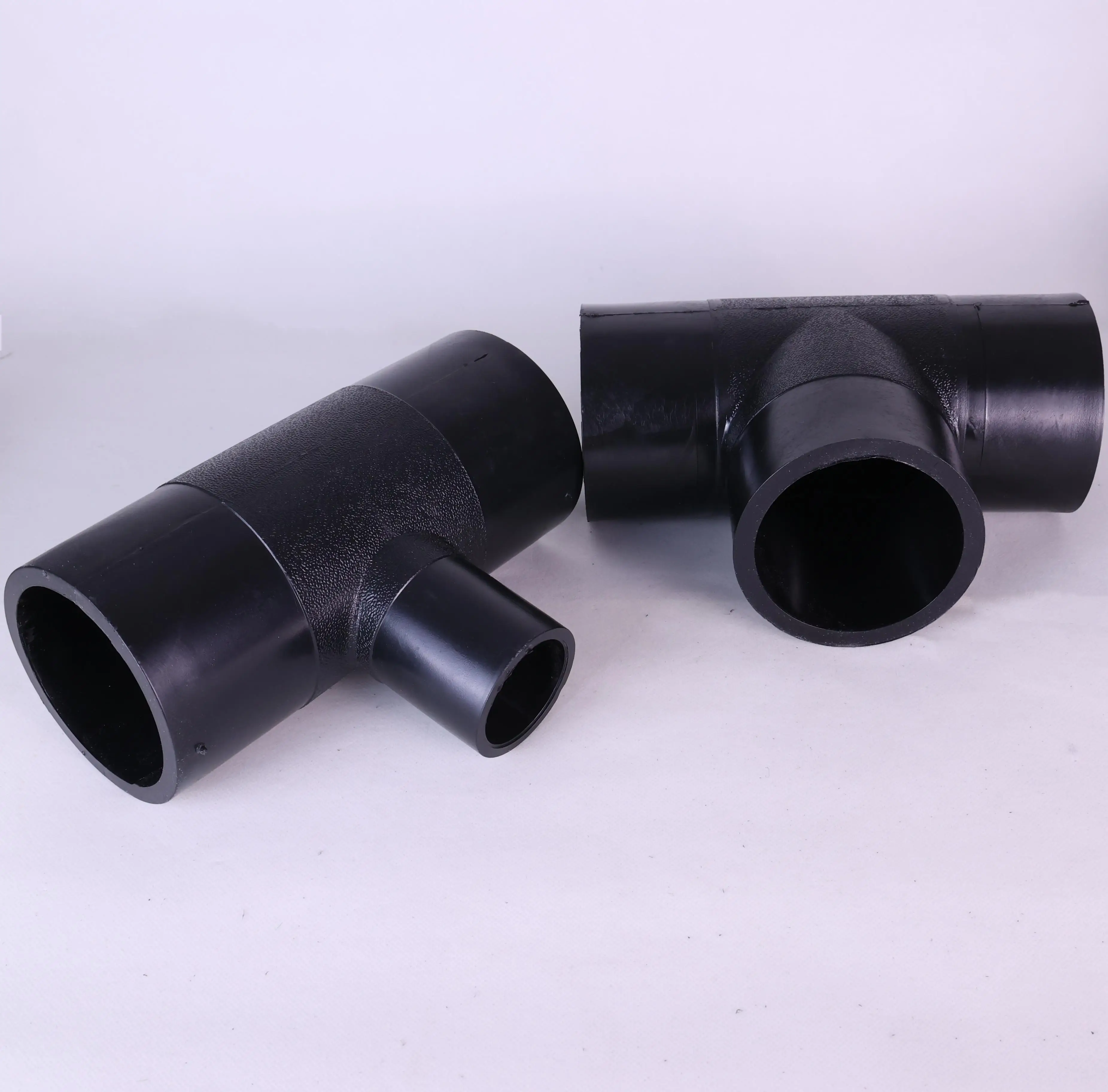Трубопроводные фитинги с высокой скоростью потока HDPE термоплавкий Тройник