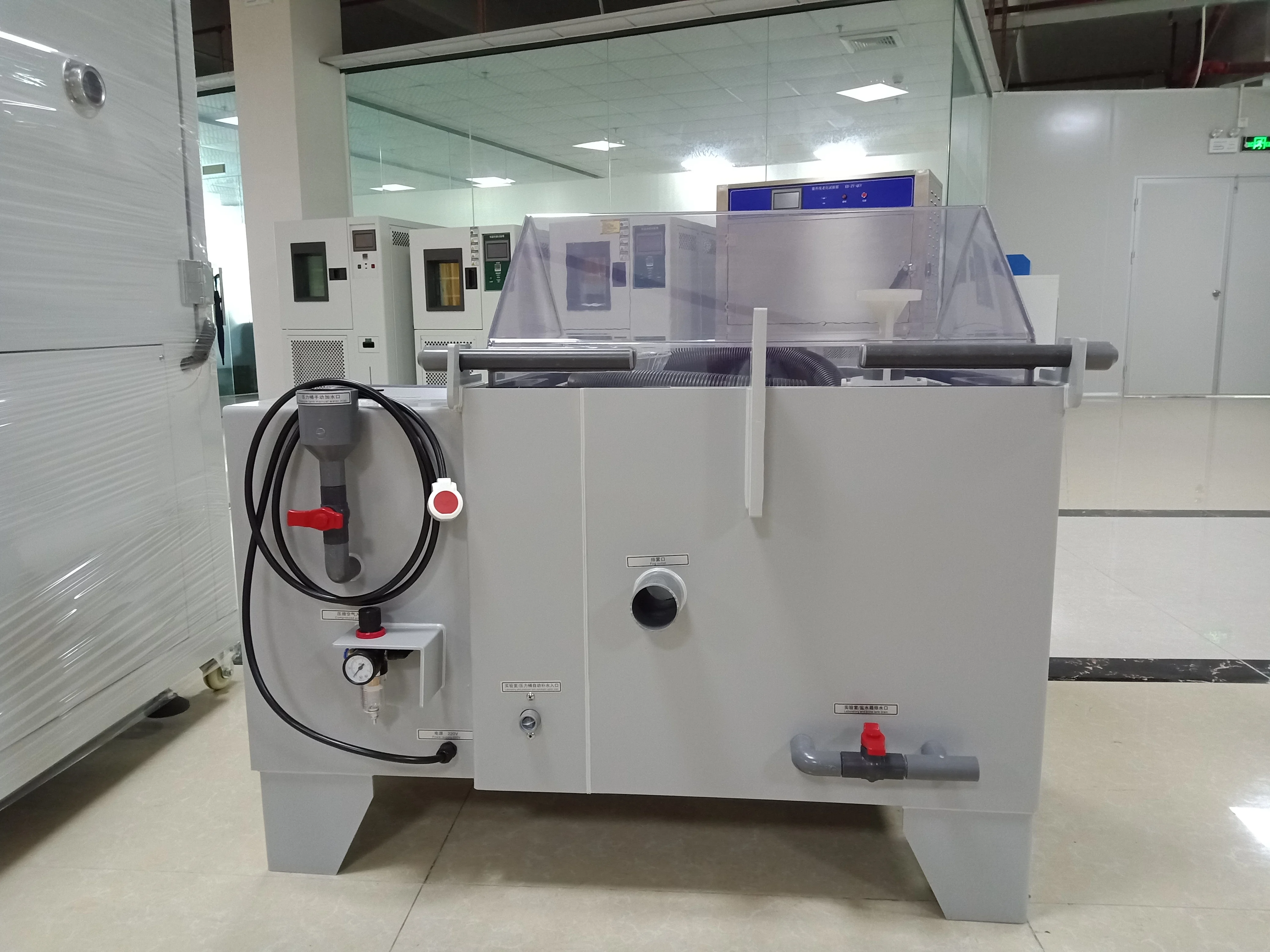  ASTM B117 программируемая машина для испытания на коррозию в Соляном